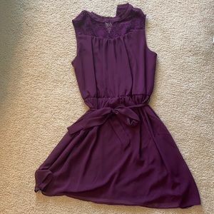 Girls iZ Byer Formal/Semi-Formal Purple dress! In great condition